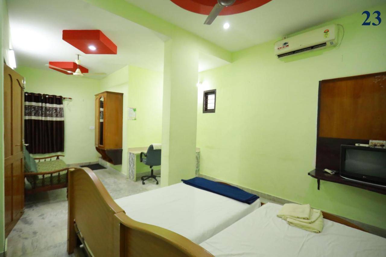 Arackal Tourist Home Tripunithura Eksteriør billede