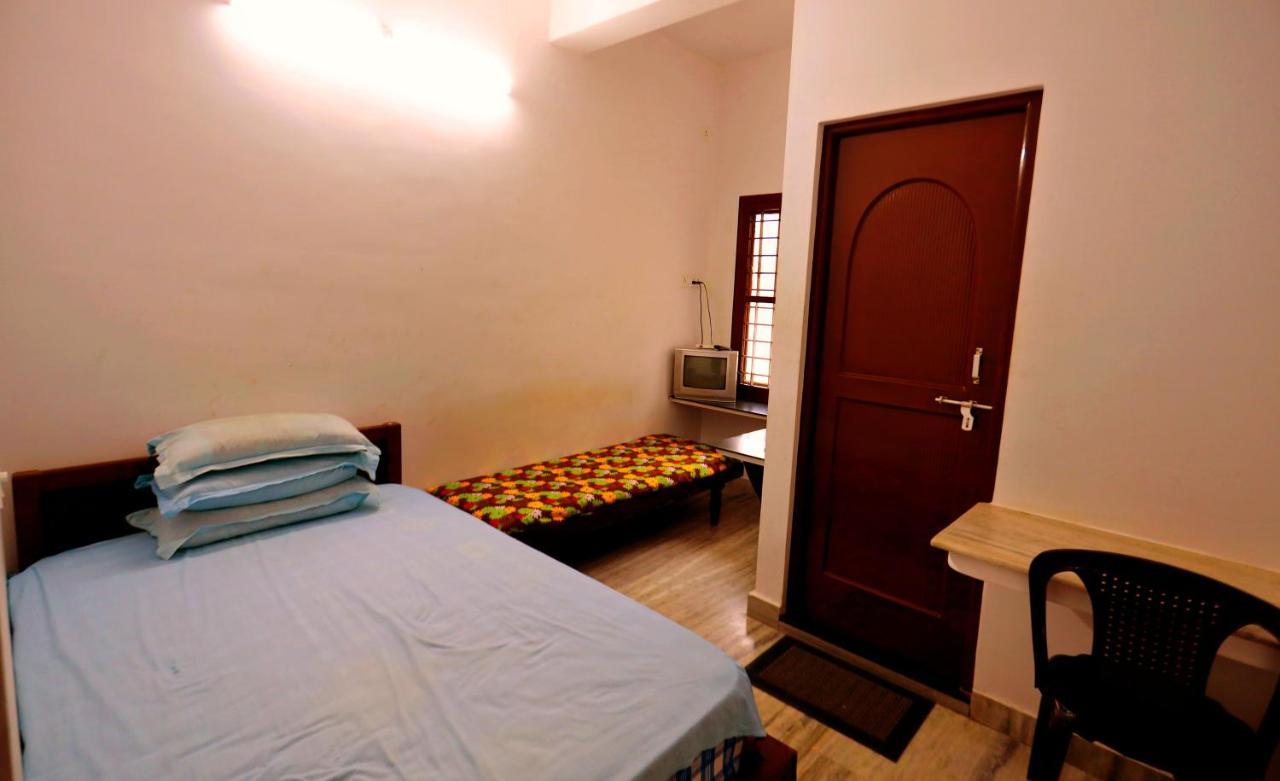 Arackal Tourist Home Tripunithura Eksteriør billede