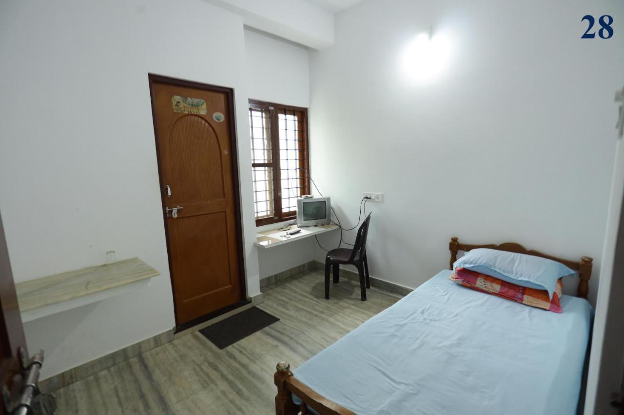 Arackal Tourist Home Tripunithura Eksteriør billede