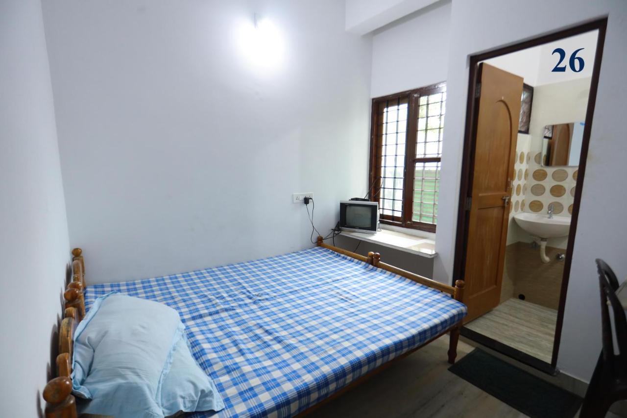 Arackal Tourist Home Tripunithura Eksteriør billede